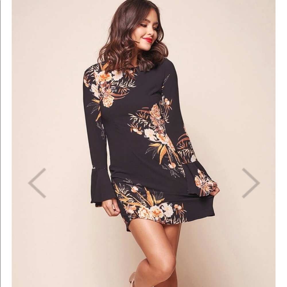 NWT black floral bell sleeve dress
